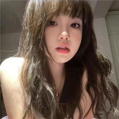 蓝色眼影